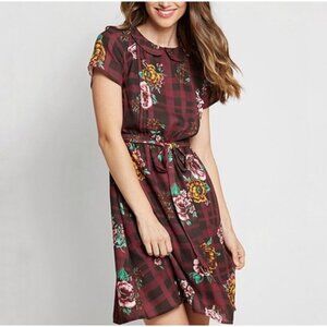 ModCloth Joyful Poise Short Sleeve Floral Plaid Belted Dress in Women's 2X